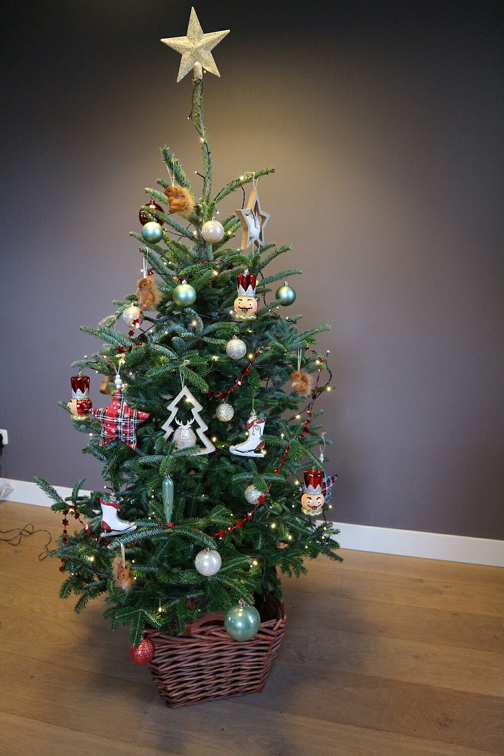 kans Speels Toegangsprijs Versierpakket speciaal voor kinderen Winter Wonderland - Echte kerstboom  kopen